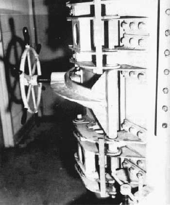 Gaskammert�r im US-Gef�ngnis (48 KB)