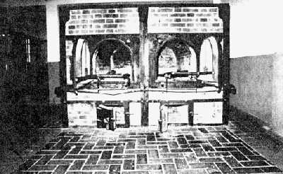 Krematoriums-Ofenattrappe im KL Mauthausen